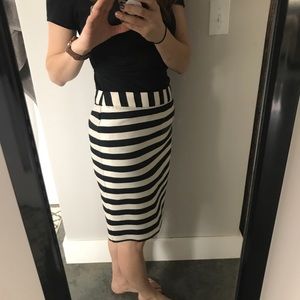 Striped pencil skirt